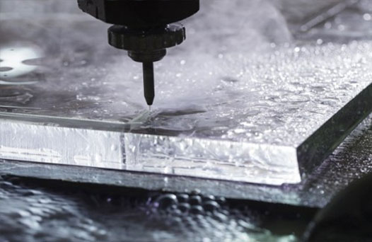 Découpe au jet d'eau